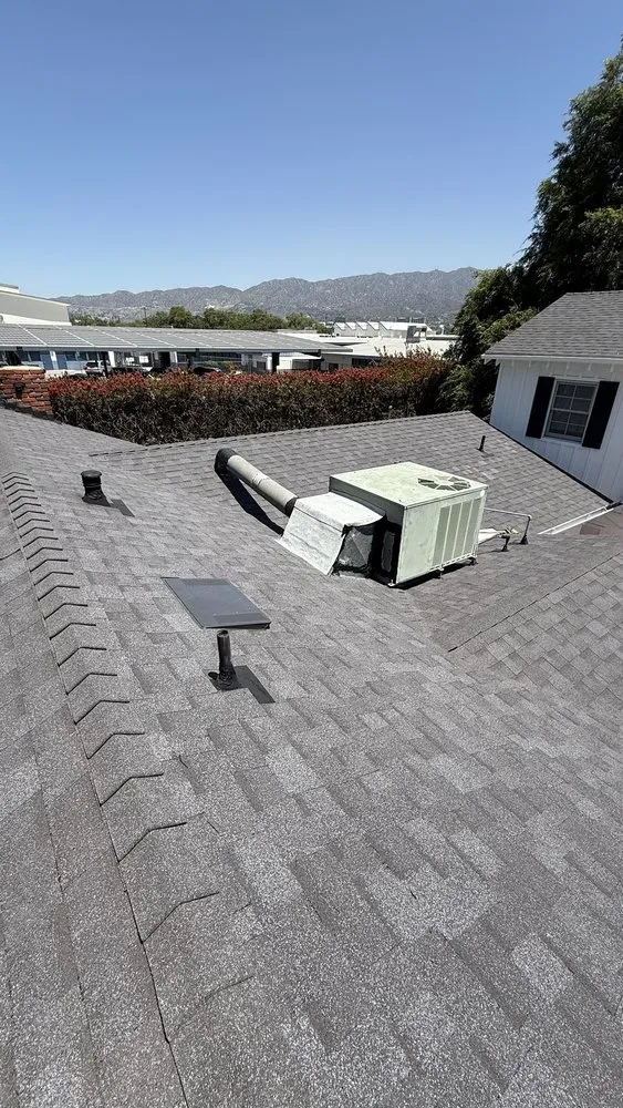 Slide of Golden Summit Roofing