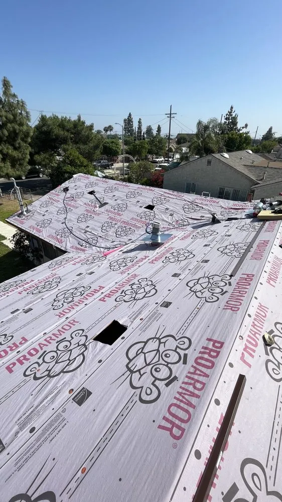 Slide of Golden Summit Roofing