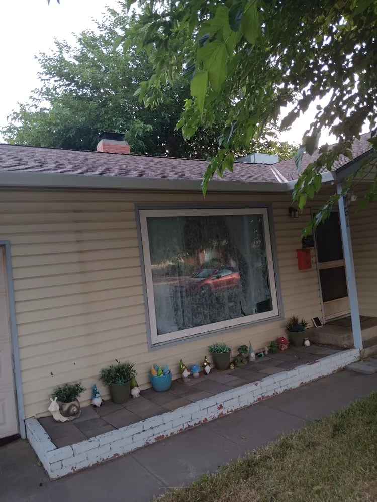 Slide of Golden Top Roofing