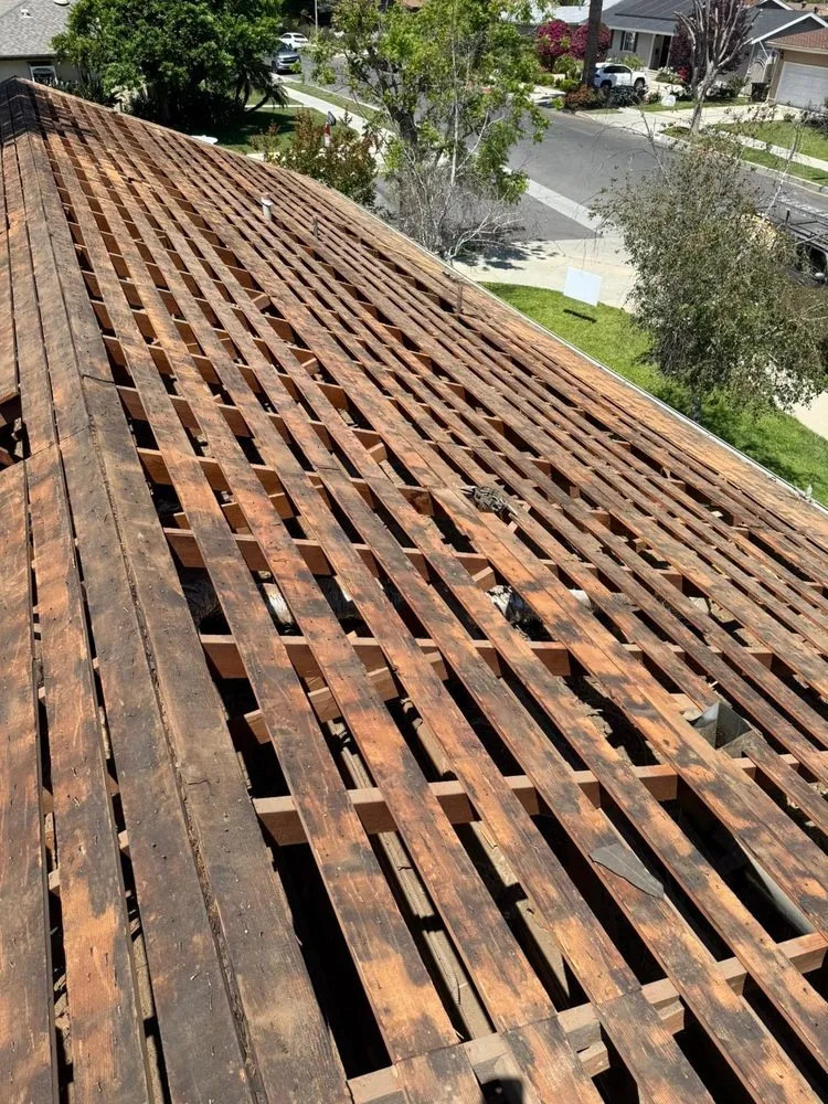 Slide of Golden Touch Roofing