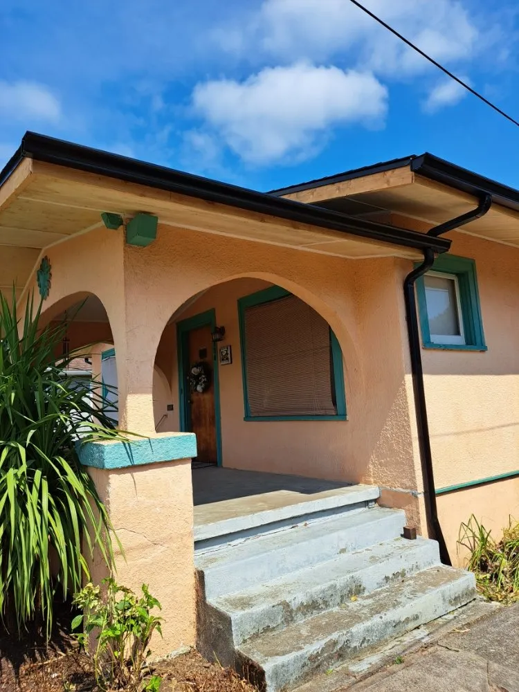 Slide of Golden Triangle Construction