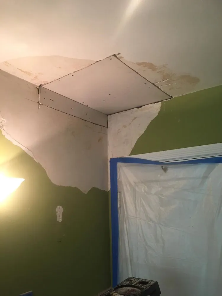 Slide of Goldstar Remodeling