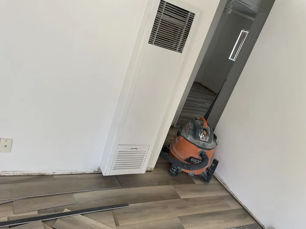 Slide of Gomez Construction