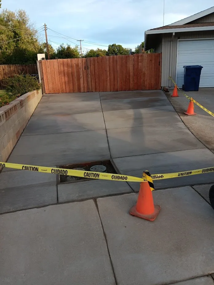 Slide of Gonzalez & Vasquez General Construction