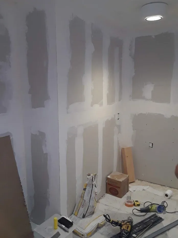 Slide of Gonzalez & Vasquez General Construction