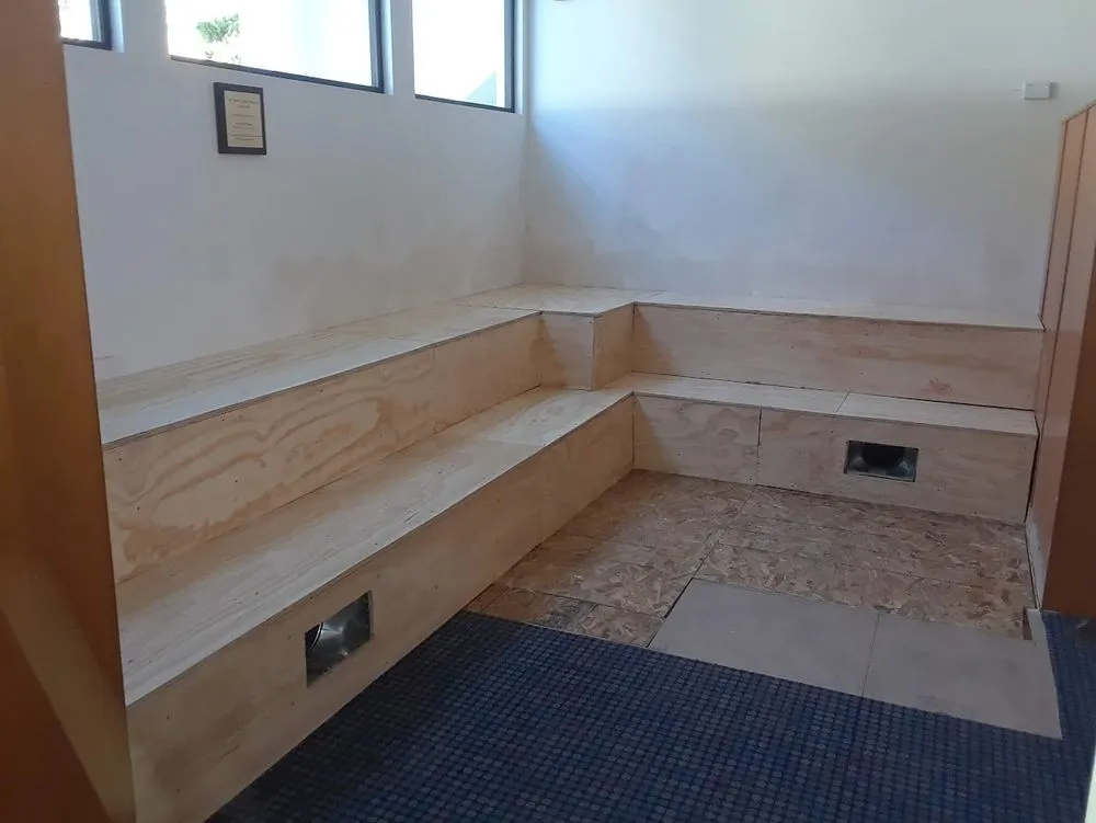 Slide of Gonzalez & Vasquez General Construction