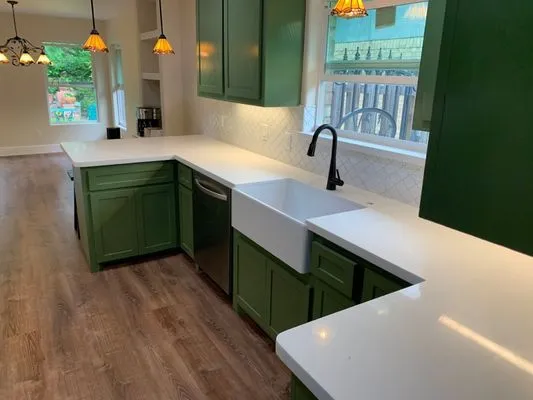 Gonzalez Carpentry Logo