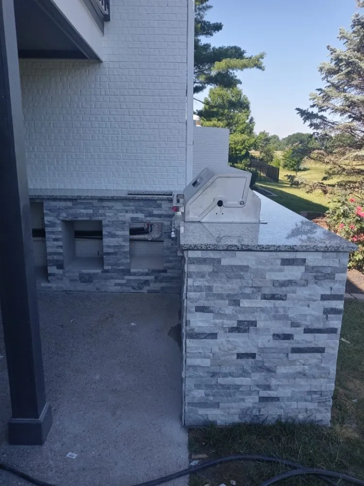 Slide of Gonzalez Construction