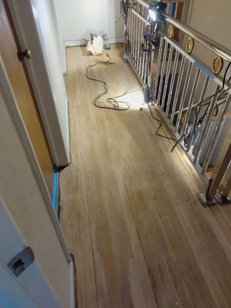 Slide of Gonzalez Mechanic & Multiservices