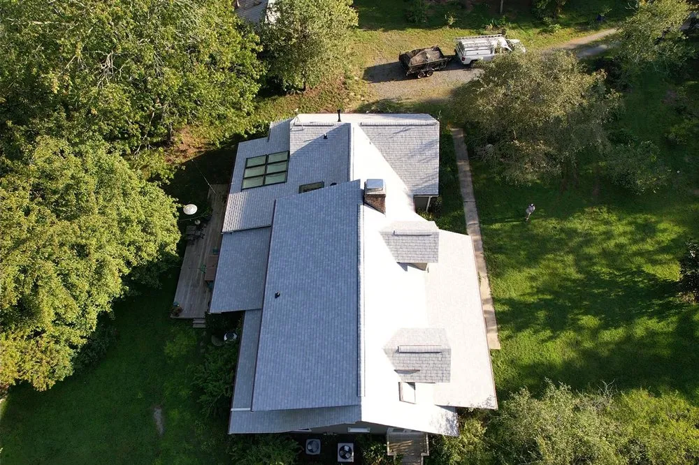 Slide of Gonzalez Painters & Contractors