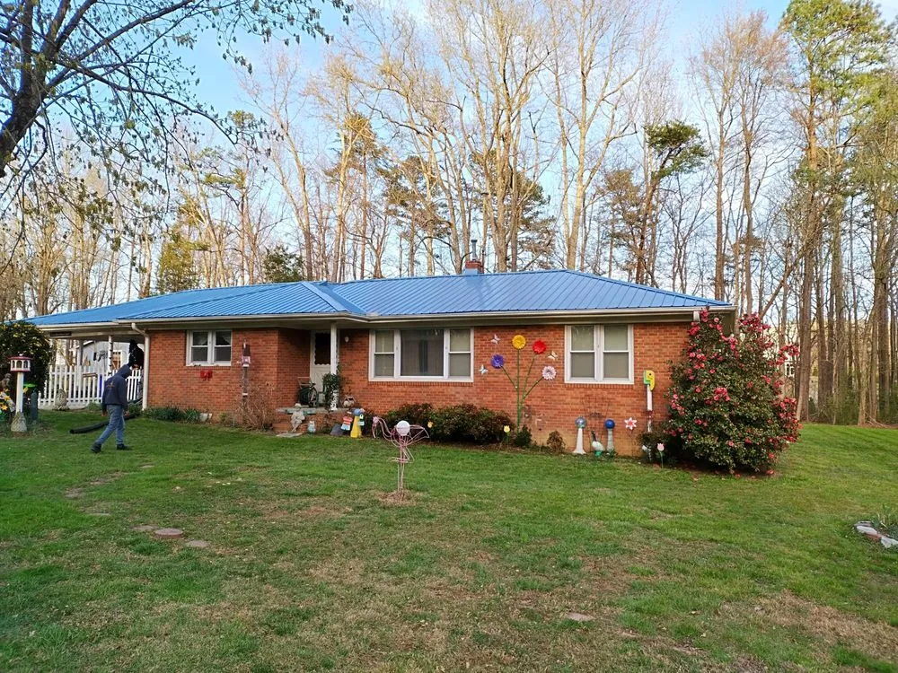 Slide of Gonzalez Roofing & Construction