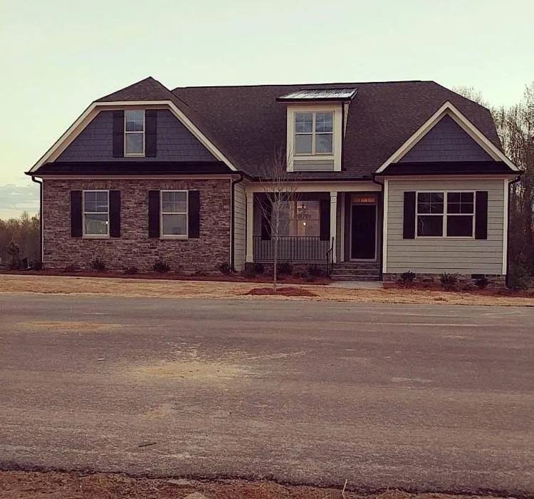 Slide of Gonzalez Roofing & Construction