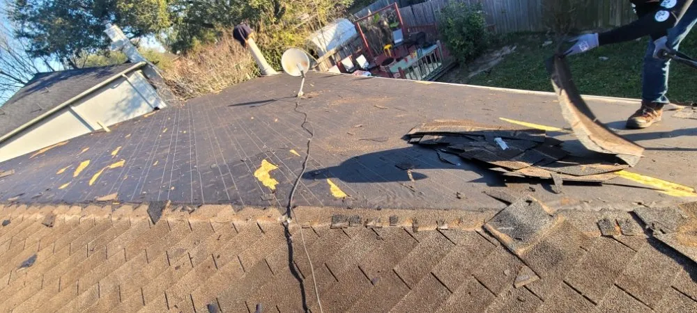 Slide of Gonzalez Roofing & Remolding