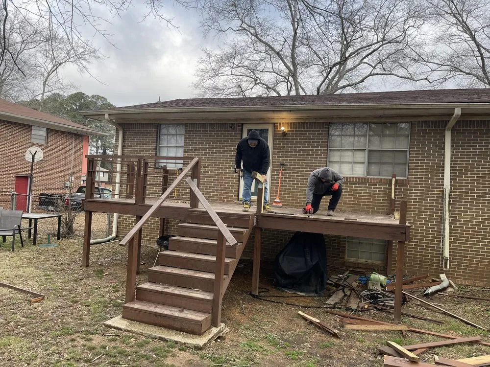Slide of Gonzalez Roofing