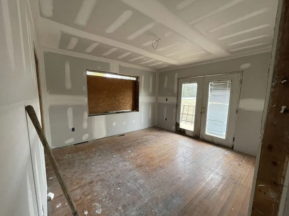 Slide of Gonzalez Roofing