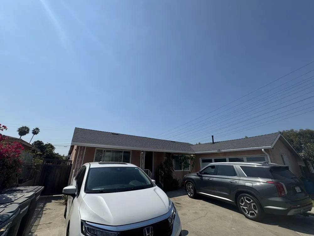 Slide of Gonzalez Roofing