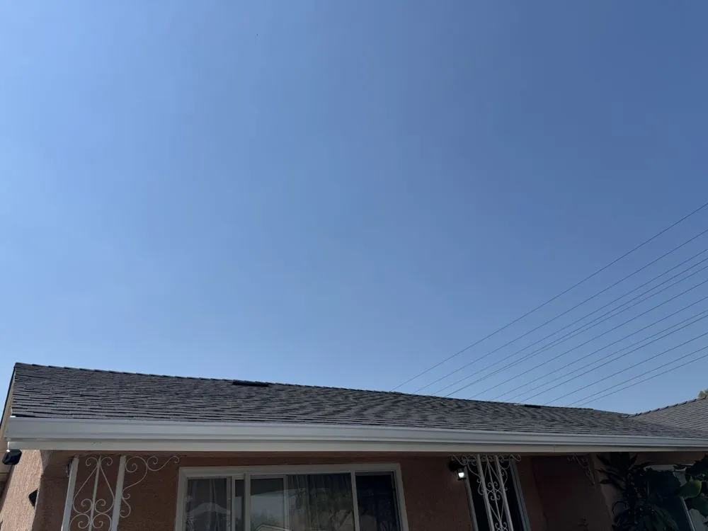 Slide of Gonzalez Roofing