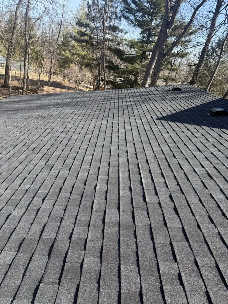 Slide of Gonzalez Roofing