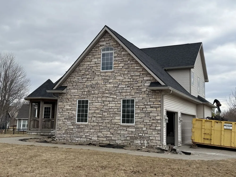 Slide of Gonzalez Roofing