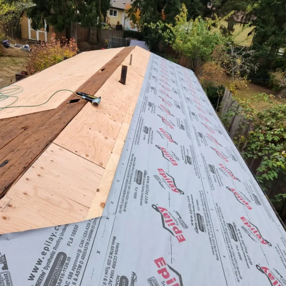 Slide of Gonzalez Roofing