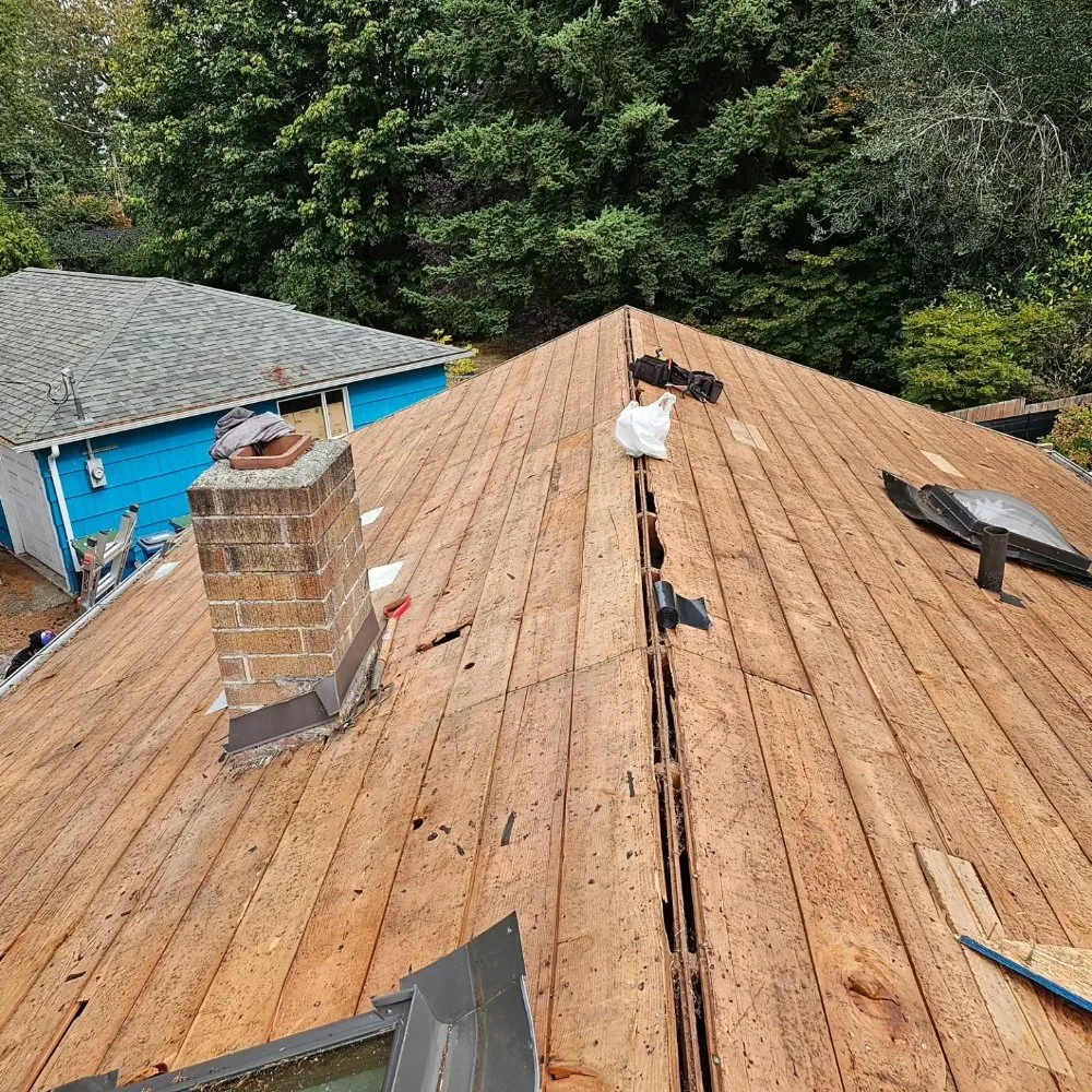 Slide of Gonzalez Roofing