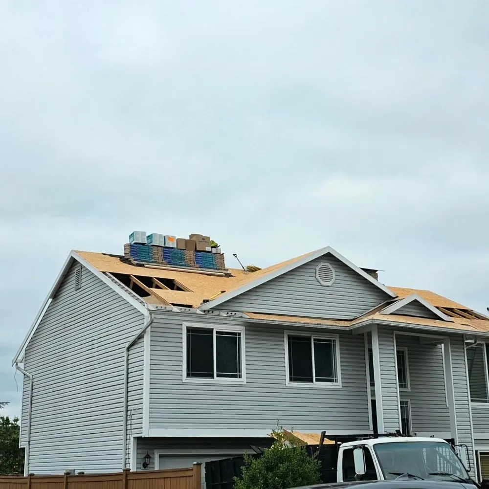 Slide of Gonzalez Roofing