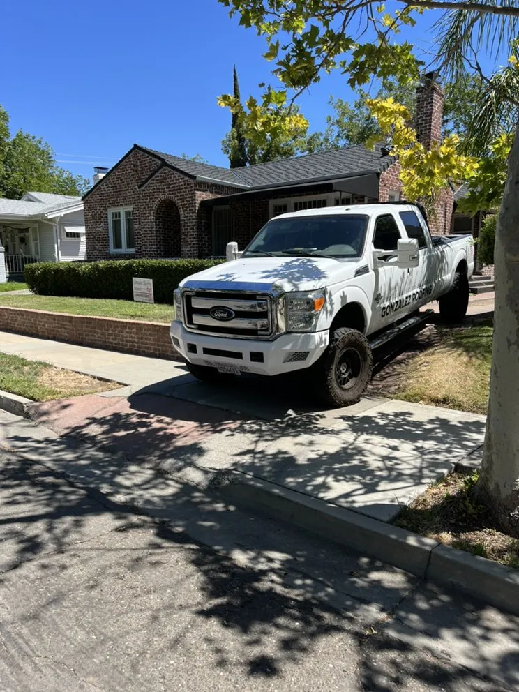 Slide of Gonzalez Roofing