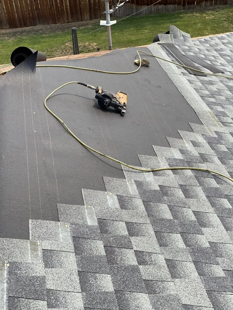 Slide of Gonzalez Roofing