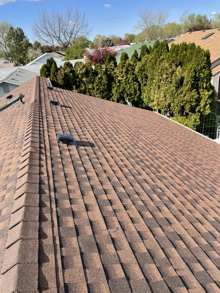 Slide of Gonzalez Roofing