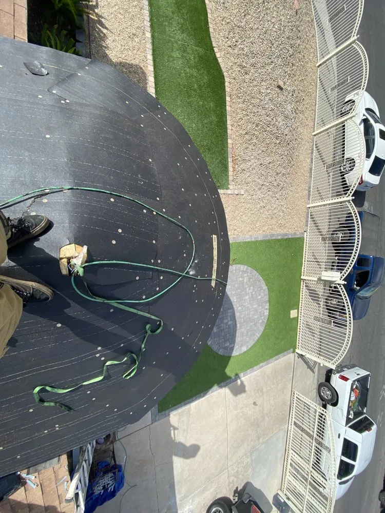 Slide of Gonzalez Roofing