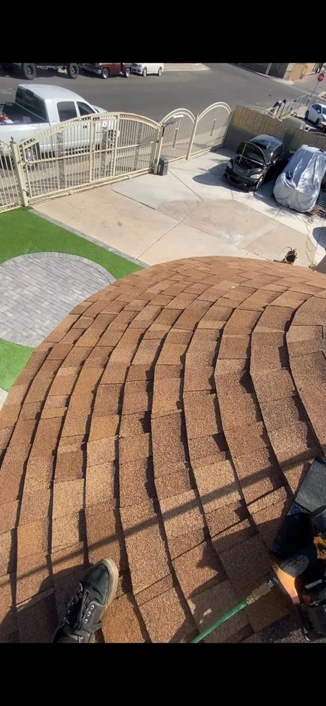 Slide of Gonzalez Roofing