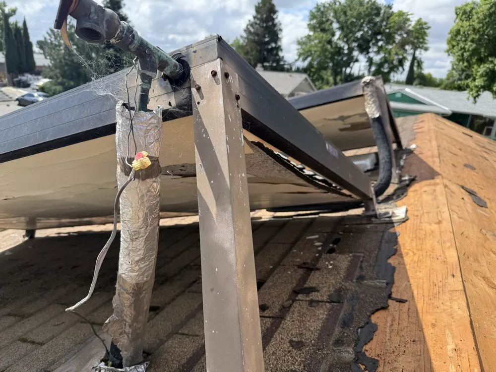 Slide of Gonzalez Roofing Pros