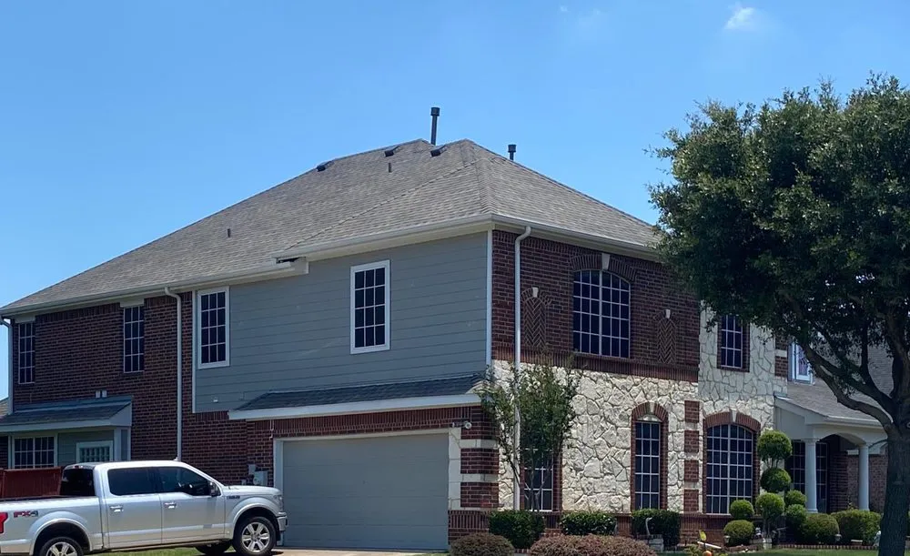 Slide of Gonzalez Roofing