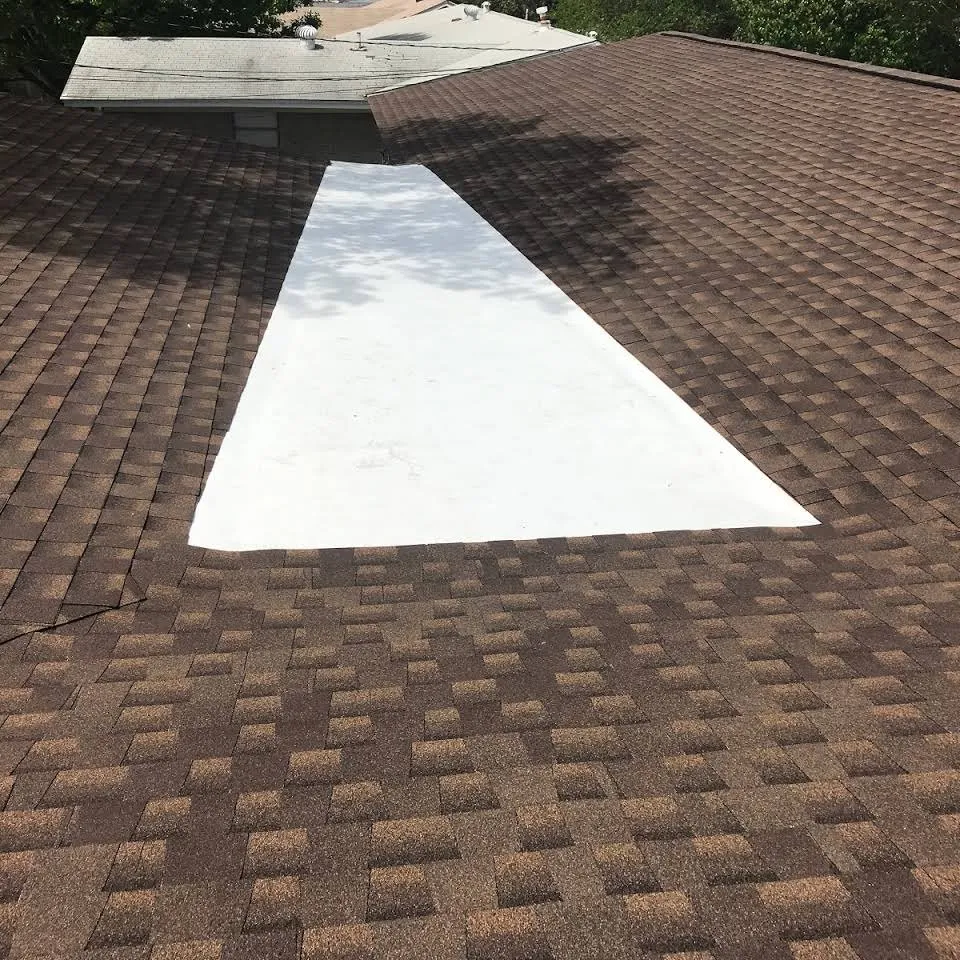 Slide of Gonzalez Roofing