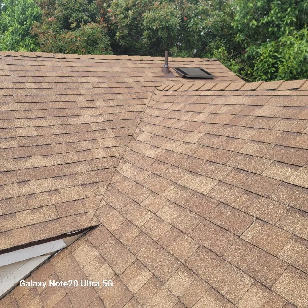 Slide of Gonzalez Roofing