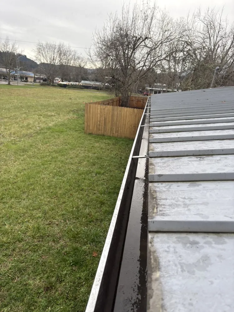 Slide of Good As New Roofing