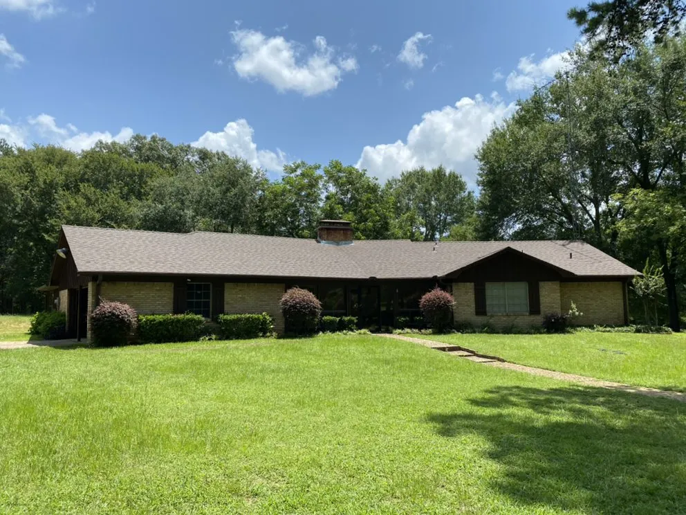 Slide of Good Choice Roofing