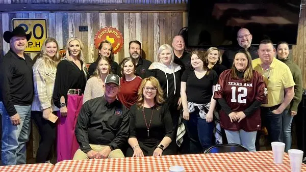 Good Contractors Roofing and Restoration Logo