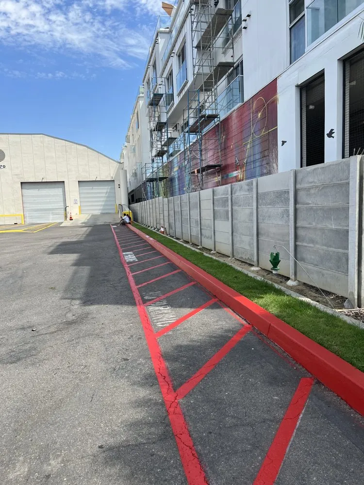 Slide of Good Guy Roof Repairs