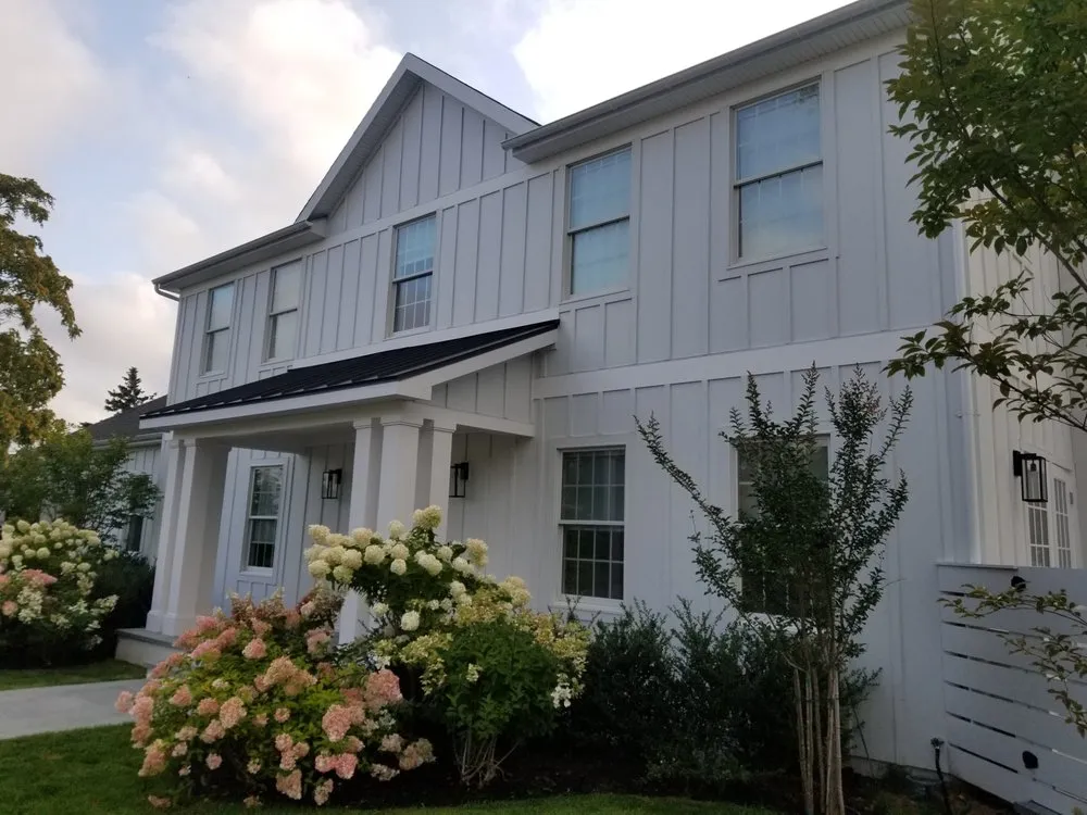 Slide of Good Guys Contracting