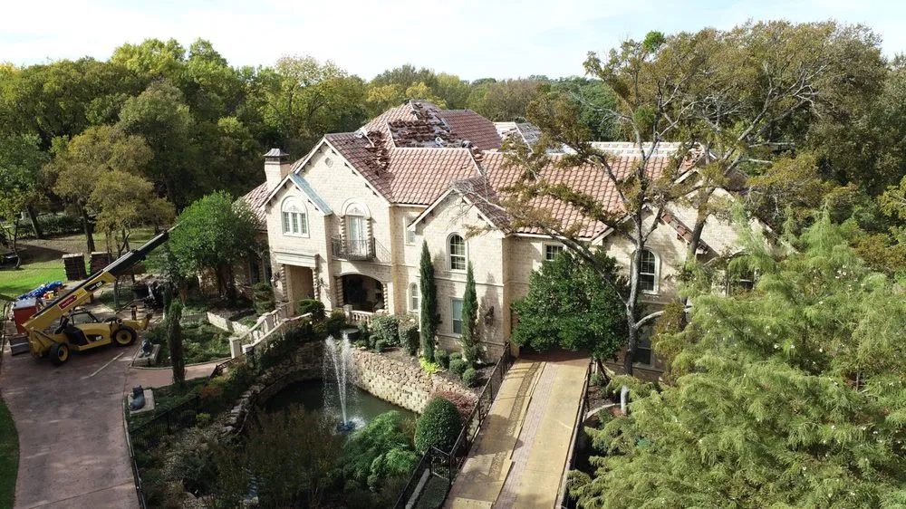 Slide of Good Guys Roofing