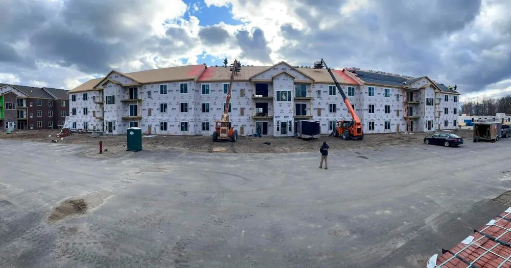 Slide of Good Guys Roofing