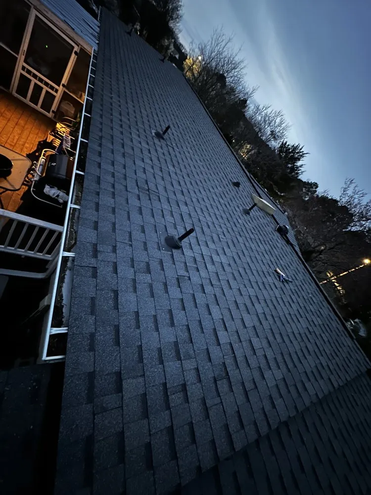 Slide of Good Hands Construction