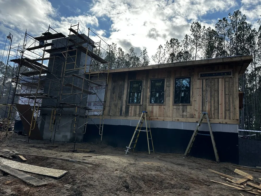 Slide of Good Hands Construction