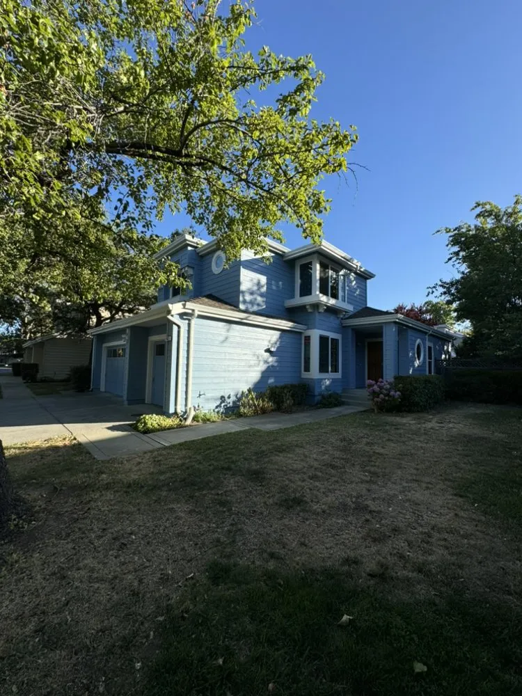 Slide of Good Vibes Roofing & Siding