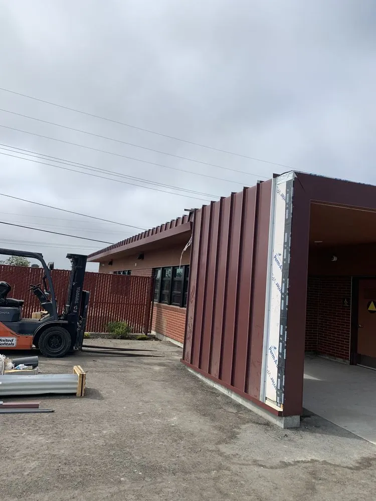 Slide of Good Vibes Roofing & Siding