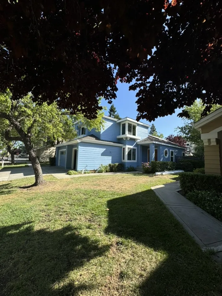 Slide of Good Vibes Roofing & Siding