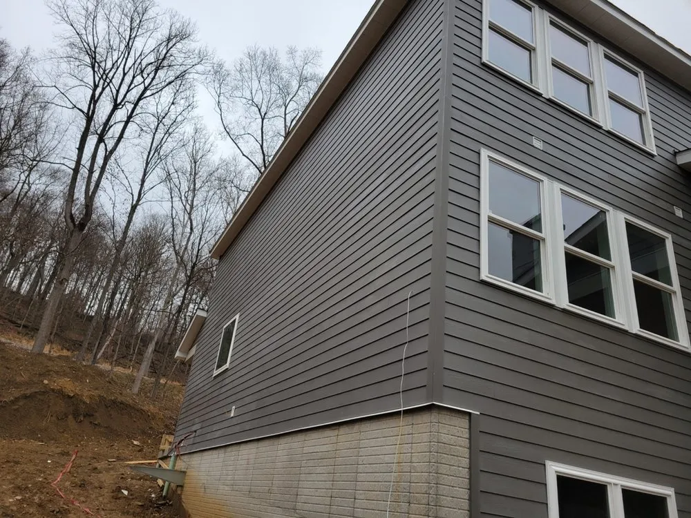 Slide of GoodGood Roofing & Siding