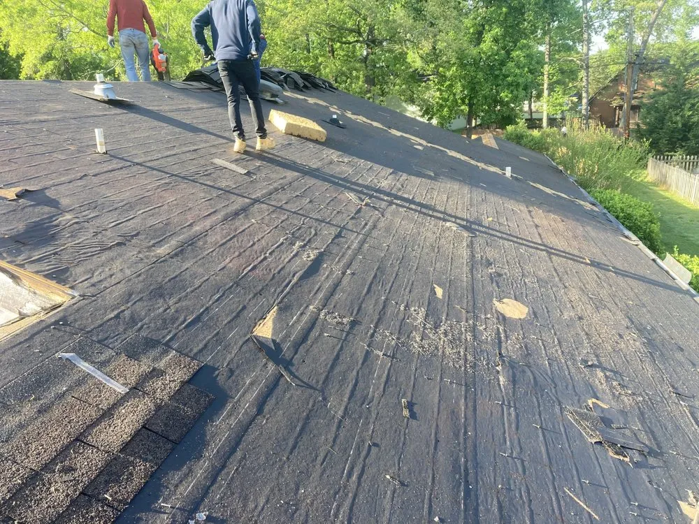 Expert roof inspection in Hixson, TN by Goodpaster Painting & Guttering