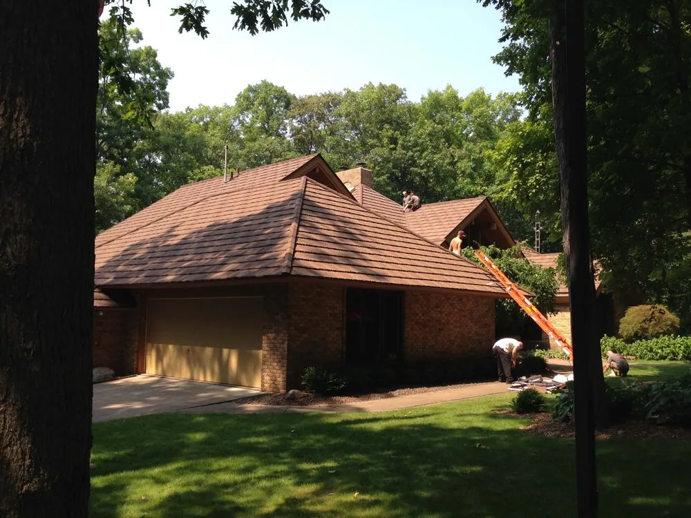 Slide of Good's Roofing